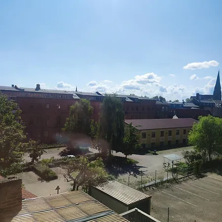 Dachgefluester Schwerin (Mecklenburg-Vorpommern)